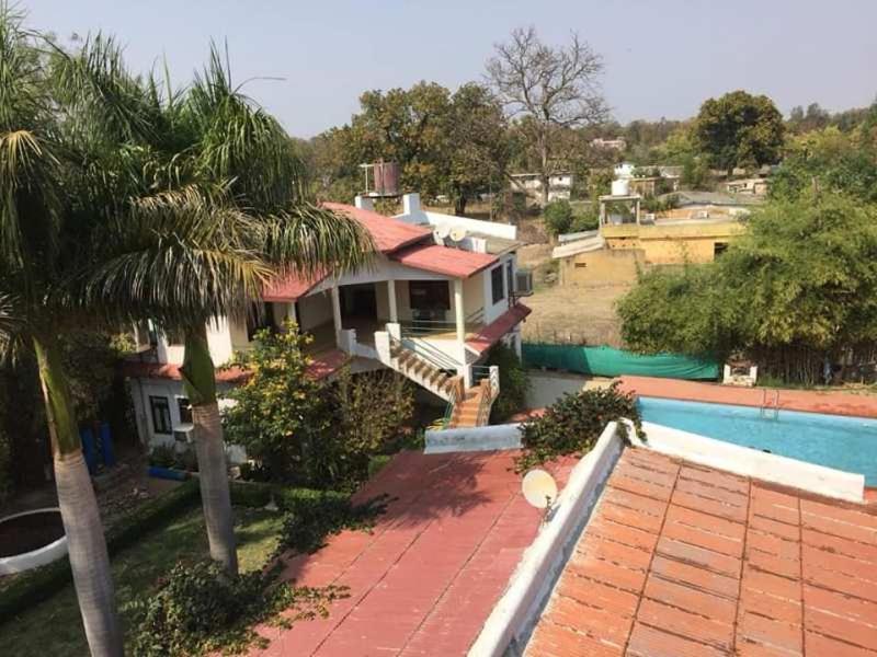 Golbro Tiger View Resort Tala  Exterior photo